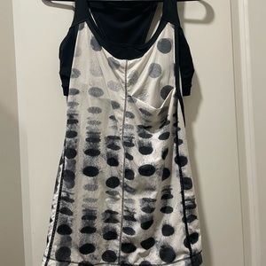 Lululemon shirt with built in bra